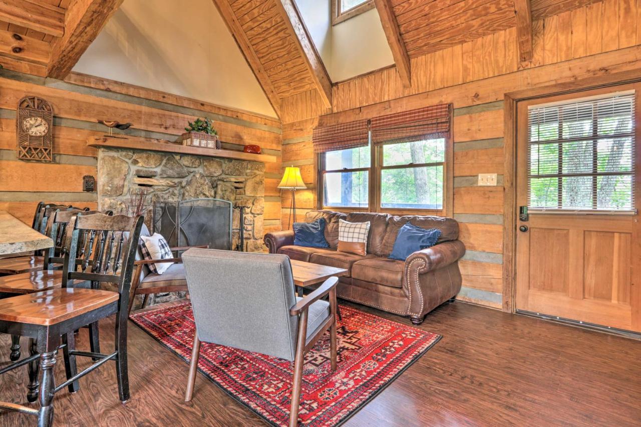 Gatlinburg Escape With Hot Tub, Deck And Mtn View Villa Exterior photo